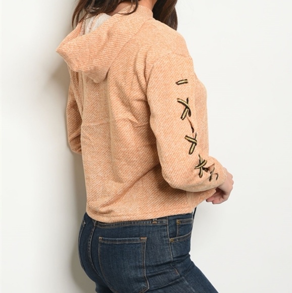 🎉HP🎉top with hood - Picture 2 of 4